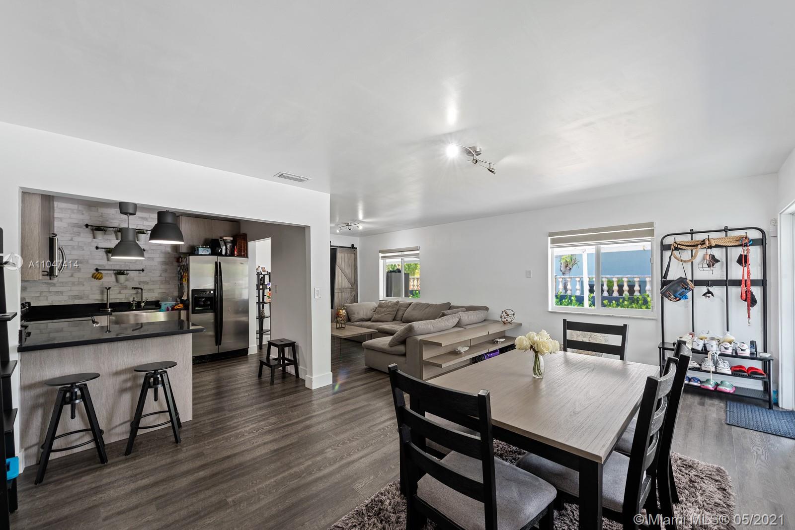 See details / 2745 sq. ft. $ 2021-05-25 0 Photo