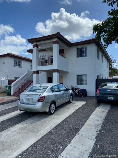 See details / 2240 sq. ft. $ 2021-05-25 0 Photo