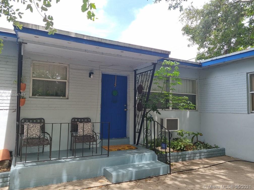 See details / 2112 sq. ft. $ 2021-05-25 0 Photo