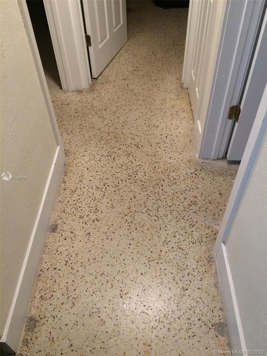 See details / 1883 sq. ft. $ 2021-05-25 0 Photo
