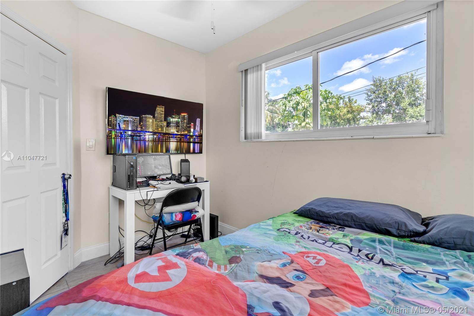 See details / 1560 sq. ft. $ 2021-05-25 0 Photo