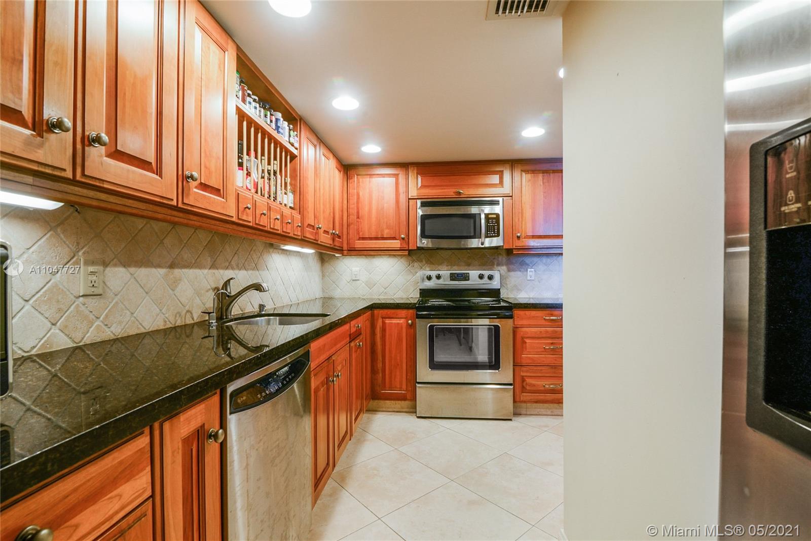 Photo of 9801 Collins Ave #14P, Bal Harbour, Florida, 33154 - Kitchen