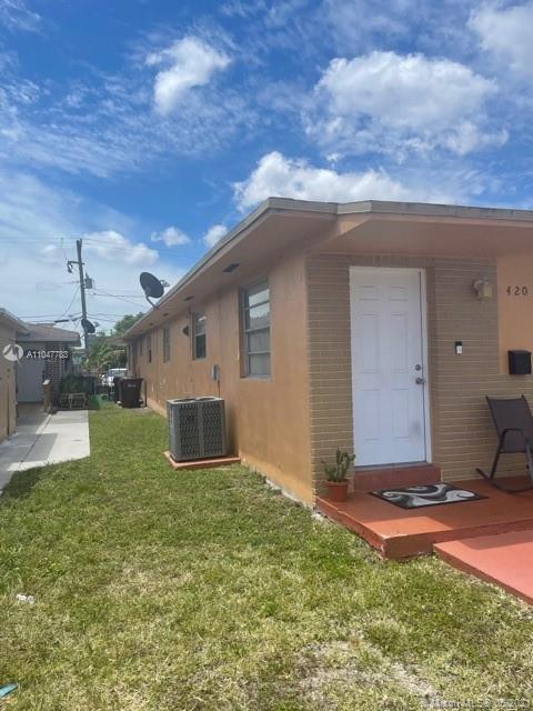 See details / 2200 sq. ft. $ 2021-05-26 0 Photo