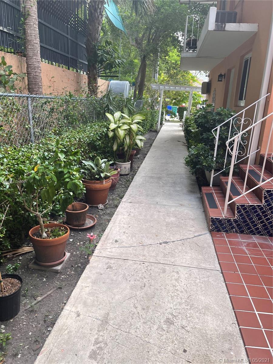 See details / sq. ft. $ 2021-05-26 0 Photo
