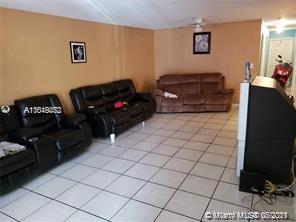 See details / 3690 sq. ft. $ 2021-05-26 0 Photo