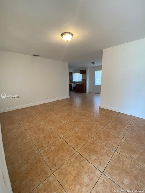 See details / 2113 sq. ft. $ 2021-05-26 0 Photo