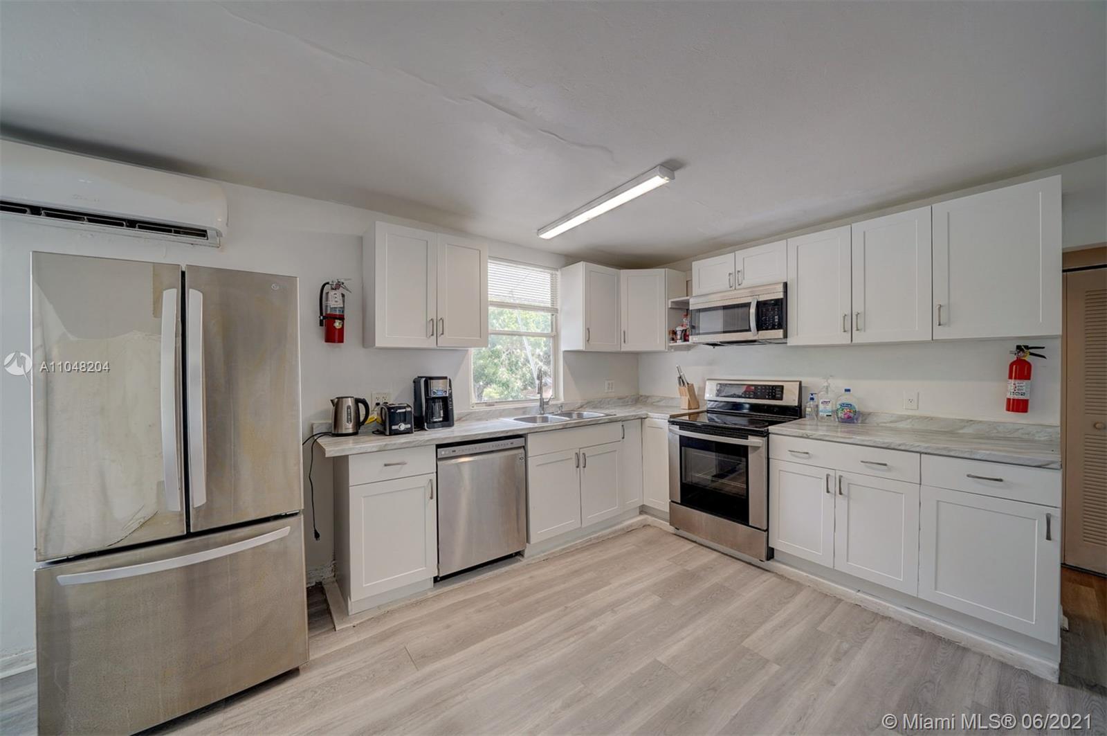 See details / 2922 sq. ft. $ 2021-05-26 0 Photo