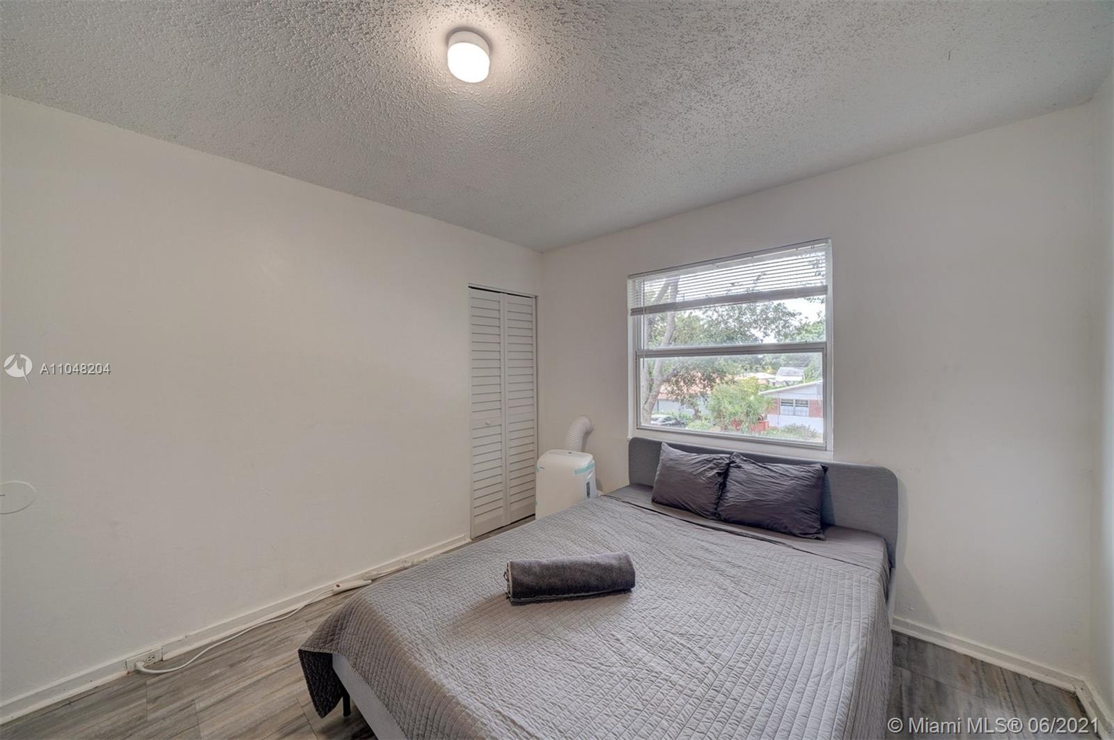 See details / 2922 sq. ft. $ 2021-05-26 0 Photo