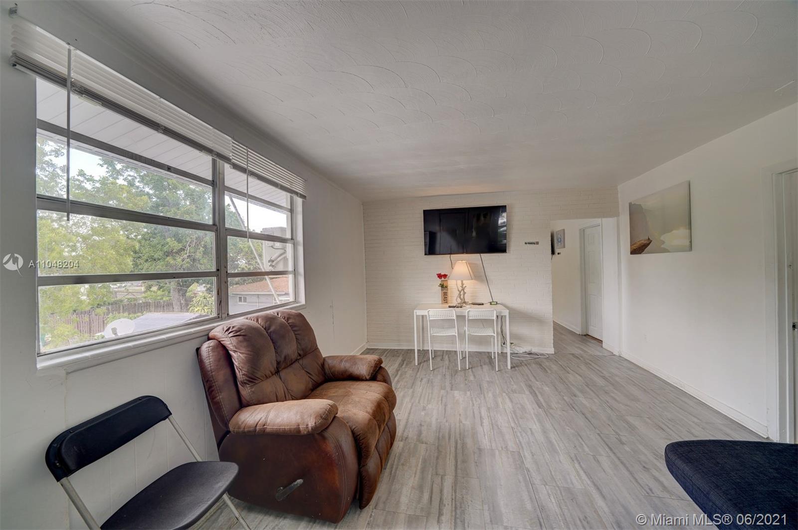 See details / 2922 sq. ft. $ 2021-05-26 0 Photo