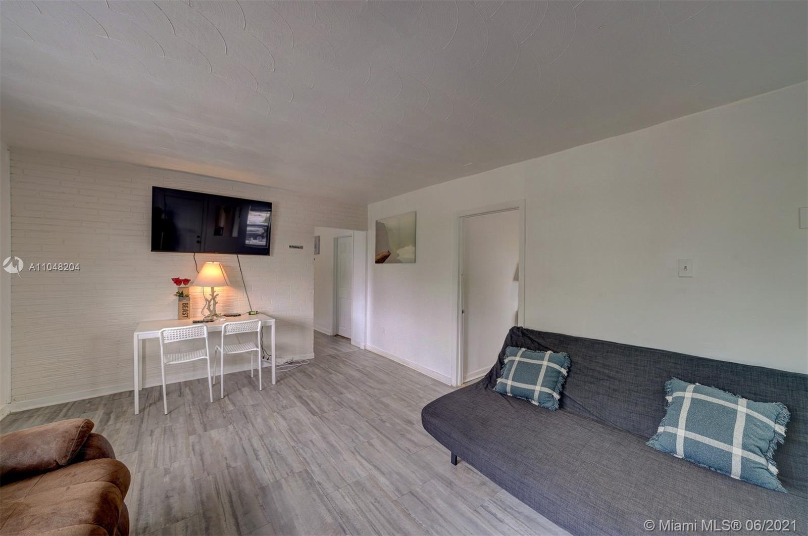 See details / 2922 sq. ft. $ 2021-05-26 0 Photo