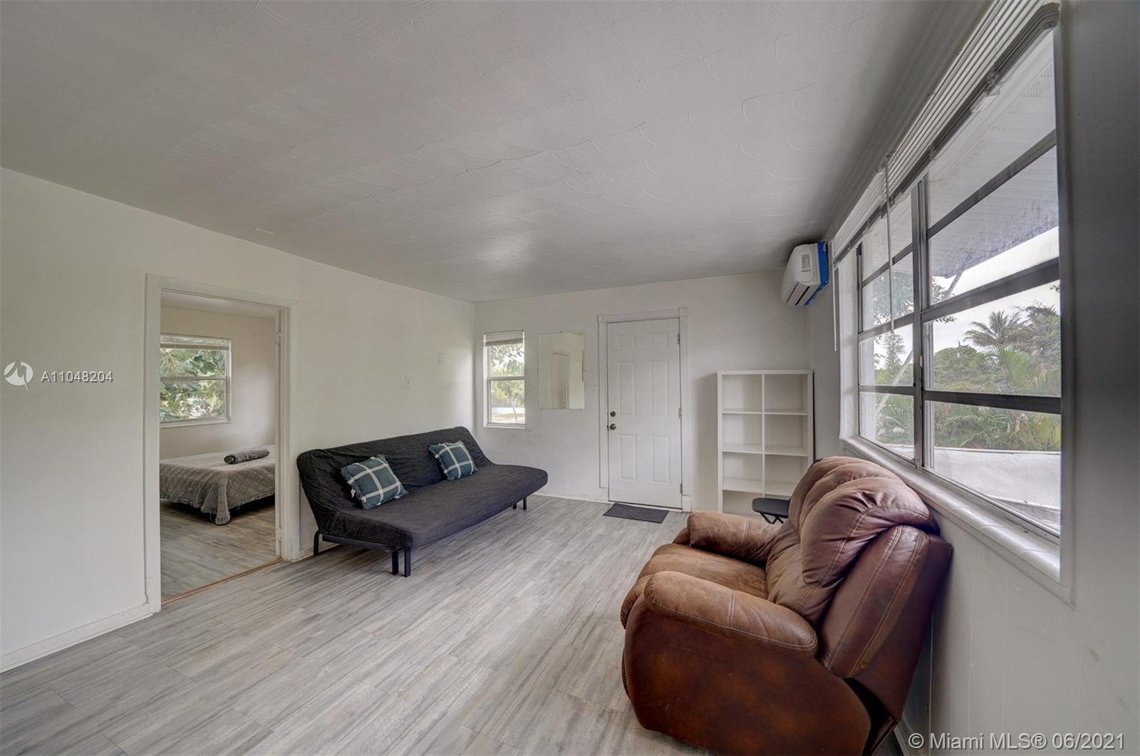 See details / 2922 sq. ft. $ 2021-05-26 0 Photo