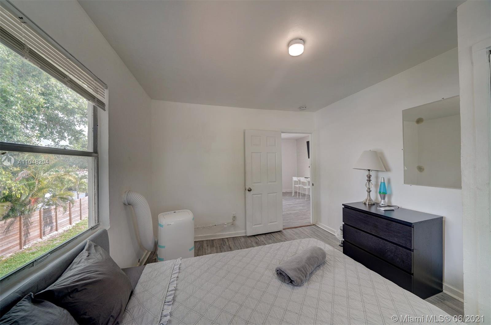See details / 2922 sq. ft. $ 2021-05-26 0 Photo