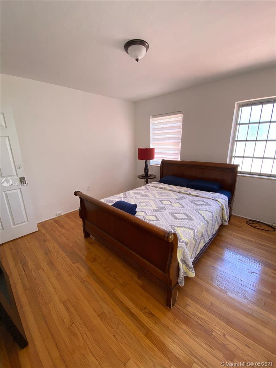 See details / 1805 sq. ft. $ 2021-06-03 0 Photo