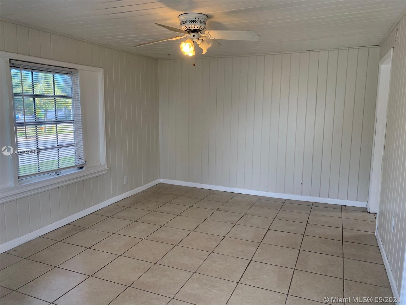 See details / 1322 sq. ft. $ 2021-05-27 0 Photo