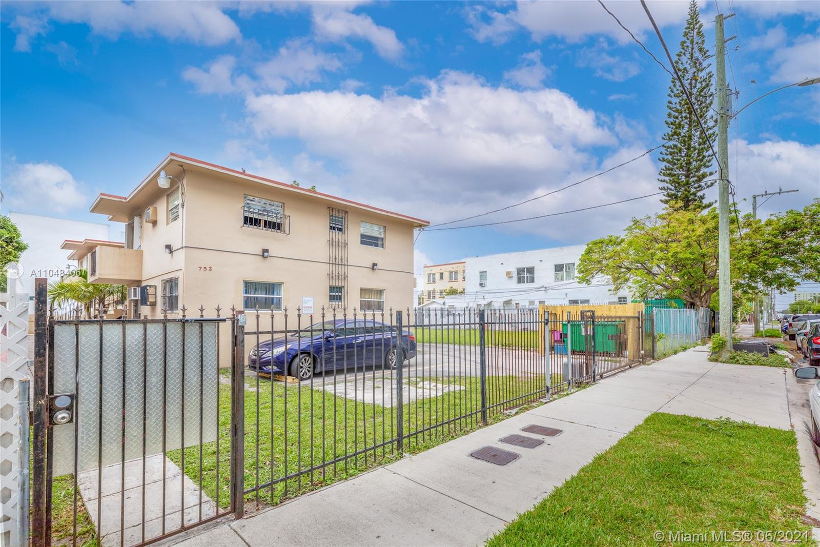 See details / sq. ft. $ 2021-05-27 0 Photo