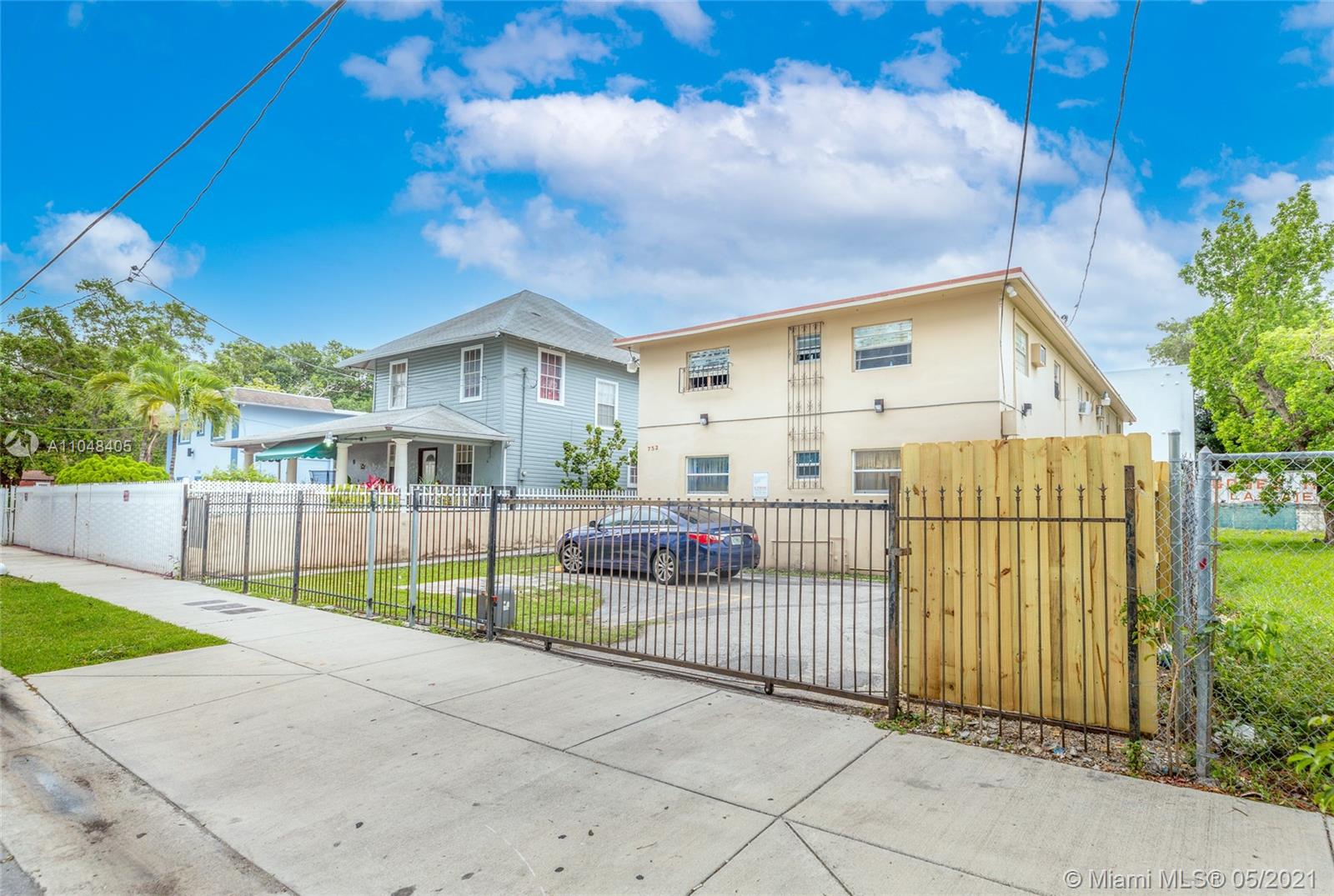 See details / sq. ft. $ 2021-05-27 0 Photo