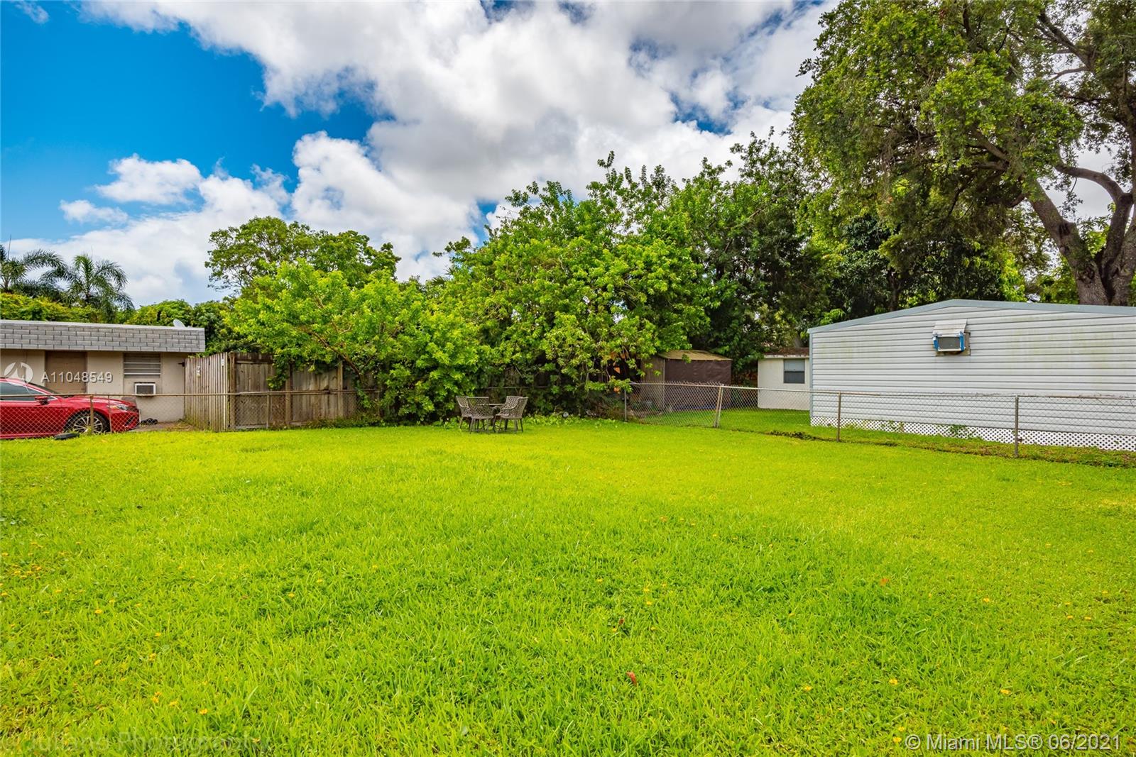 See details / 1818 sq. ft. $ 2021-05-27 0 Photo