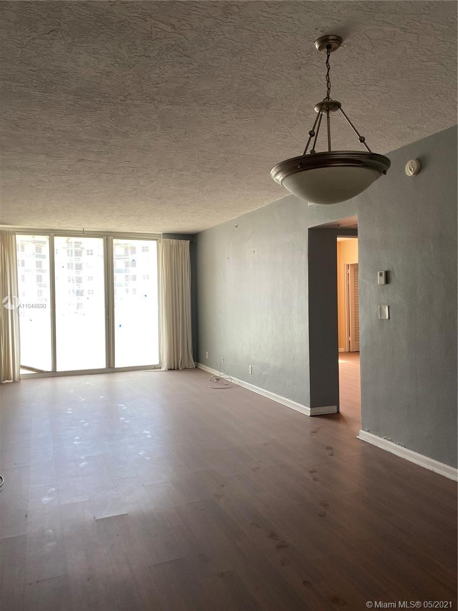 Photo of 3000 Ocean Dr #1018, Hollywood, Florida, 33019 -