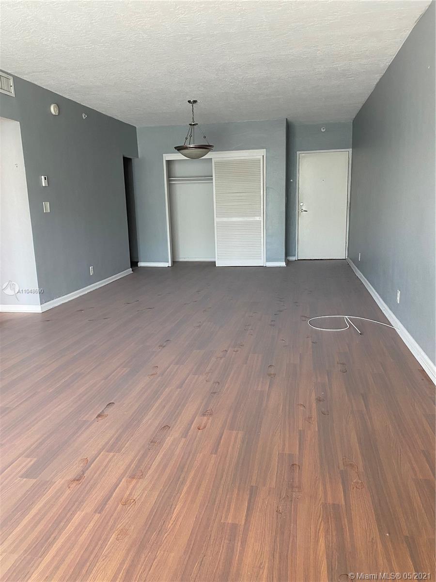 Photo of 3000 Ocean Dr #1018, Hollywood, Florida, 33019 -