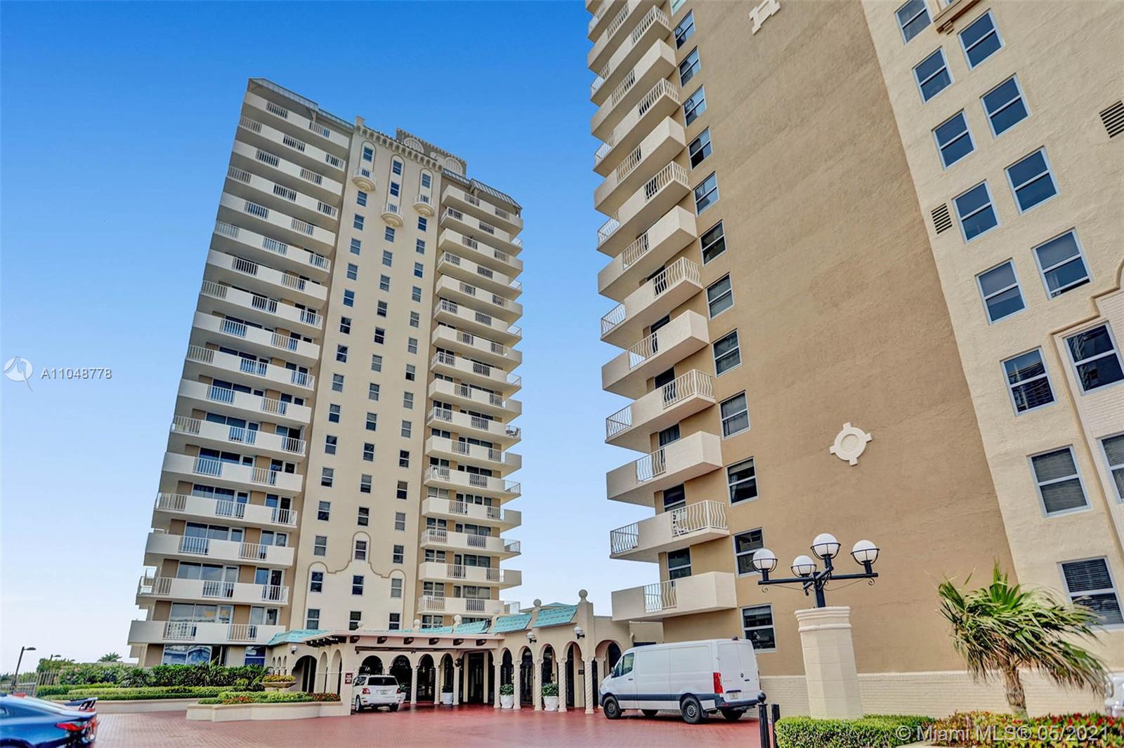 Photo of 1920 Ocean Dr #5D, Hallandale Beach, Florida, 33009 -