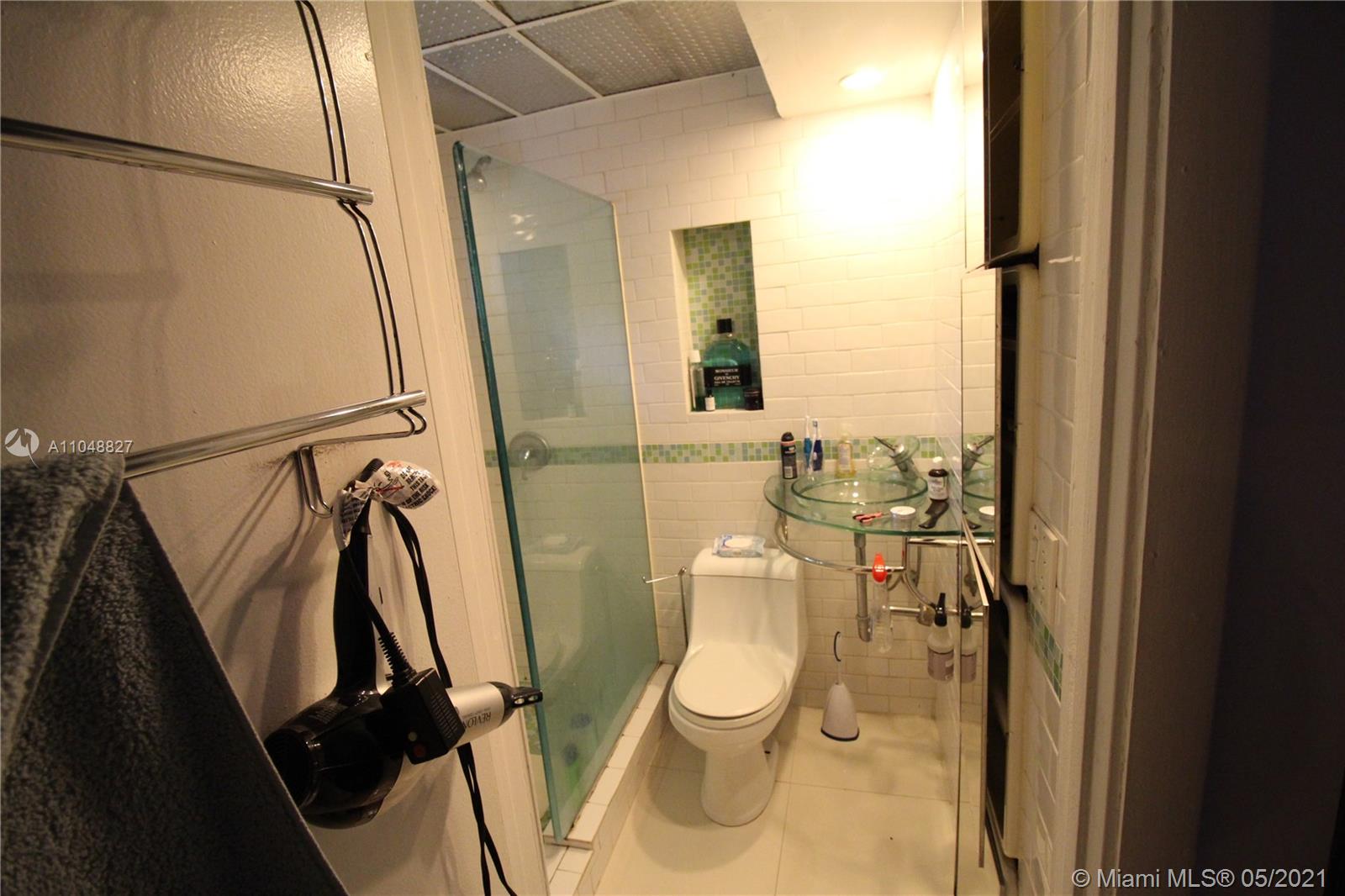 See details / 2791 sq. ft. $ 2021-05-28 0 Photo