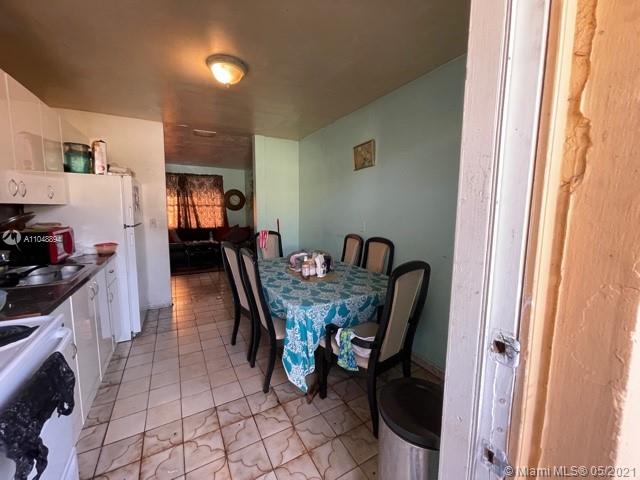 See details / 1450 sq. ft. $ 2021-05-27 0 Photo