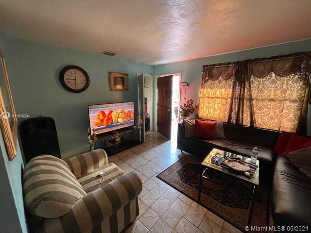 See details / 1450 sq. ft. $ 2021-05-27 0 Photo