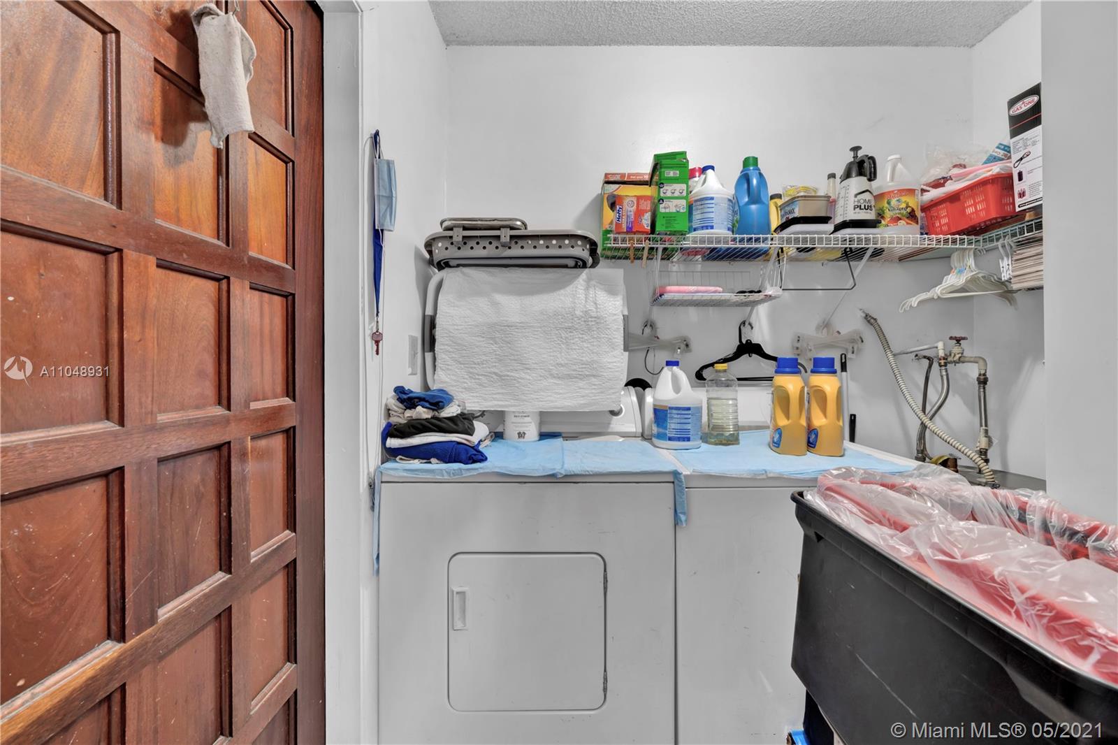 See details / 2717 sq. ft. $ 2021-05-28 0 Photo