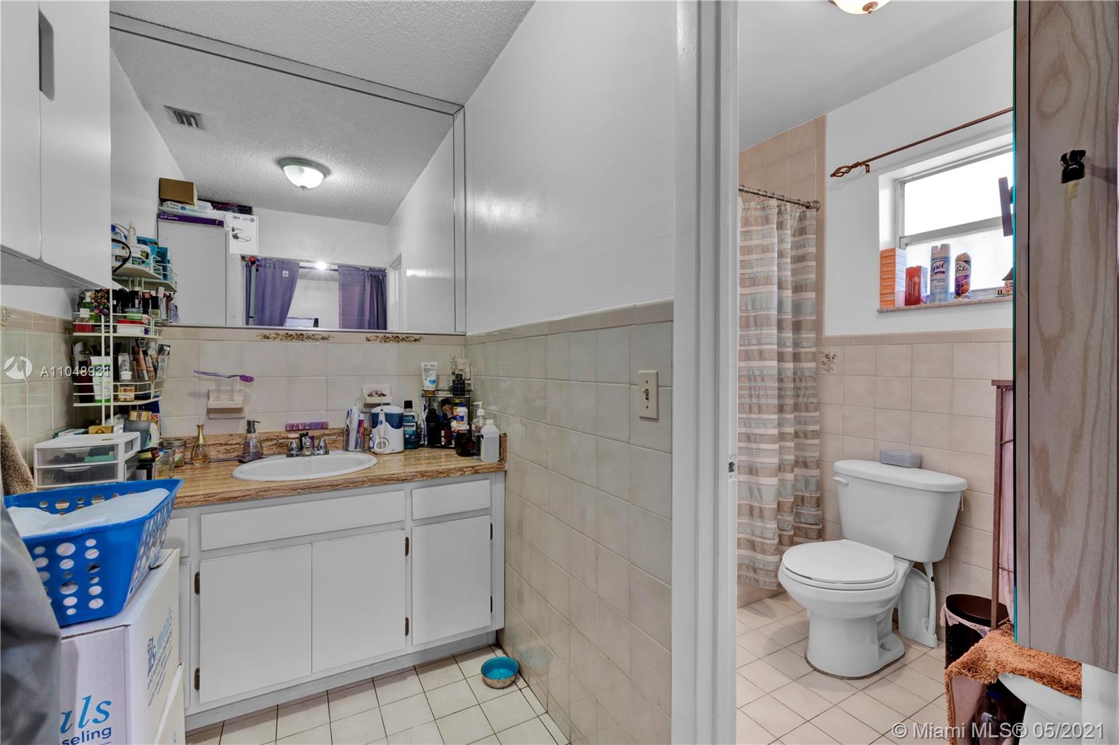 See details / 2717 sq. ft. $ 2021-05-28 0 Photo