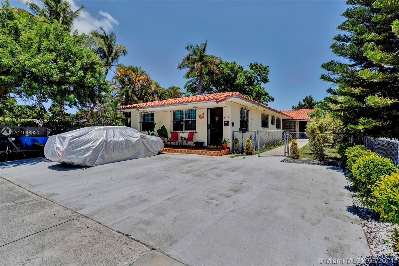 See details / 2717 sq. ft. $ 2021-05-28 0 Photo