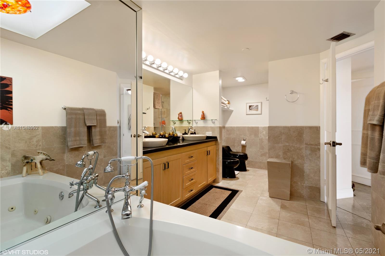 Photo of 20191 Country Club Dr #1409, Aventura, Florida, 33180 -