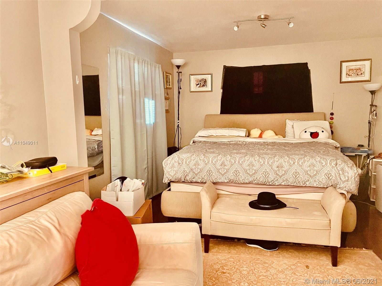 Ver detalles 4 / 2 2016 sq. ft. $ 2021-05-28 0 foto