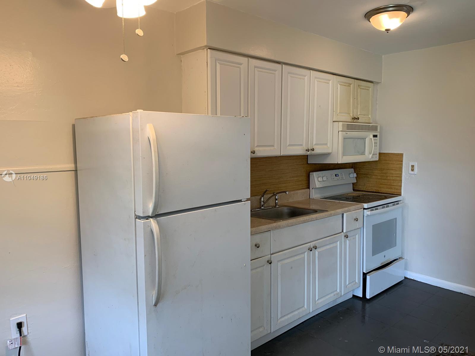 See details / 2956 sq. ft. $ 2021-05-28 0 Photo