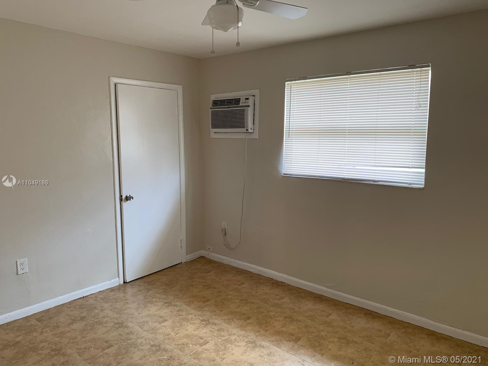 See details / 2956 sq. ft. $ 2021-05-28 0 Photo