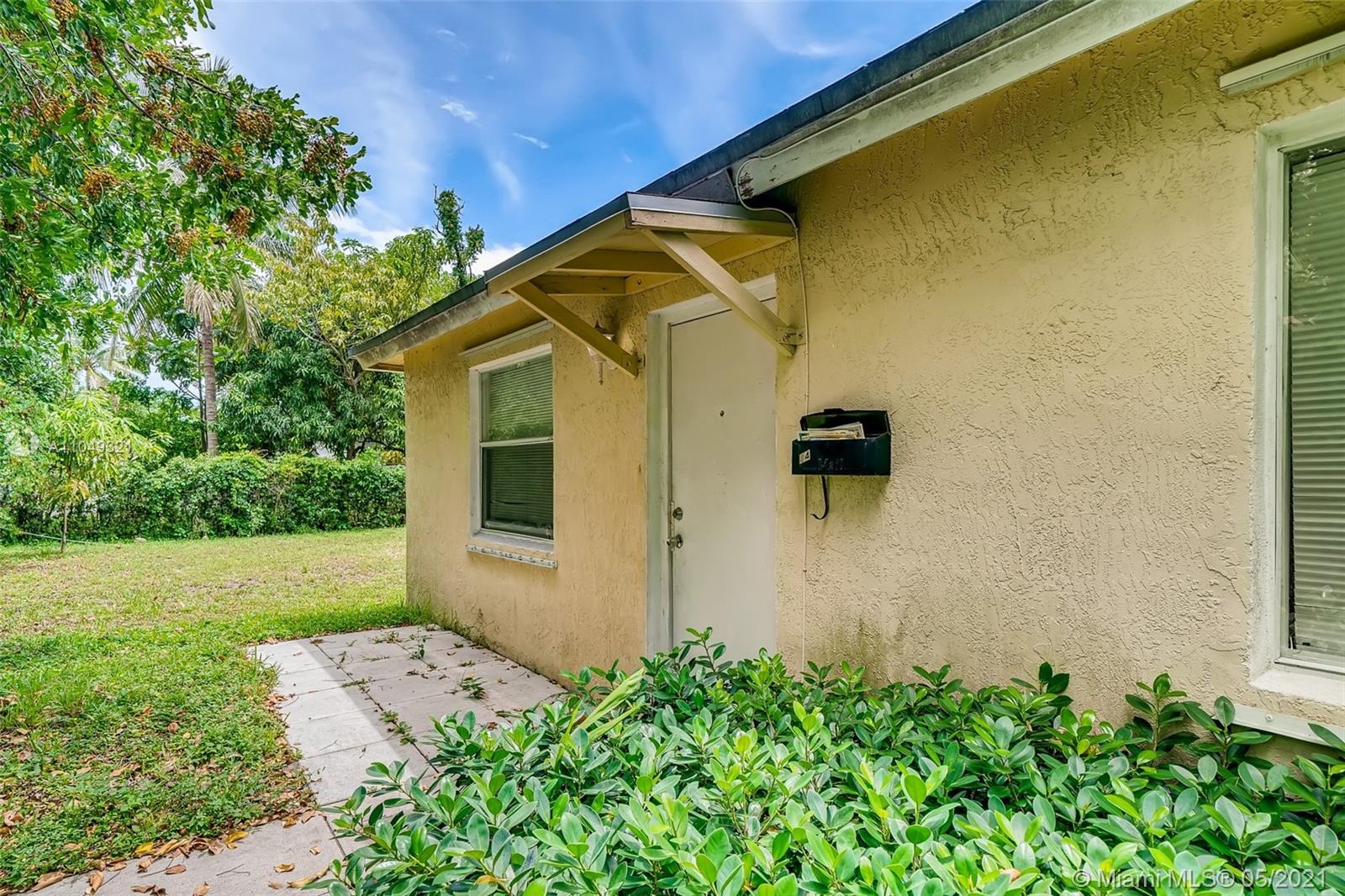 See details / 1920 sq. ft. $ 2021-05-28 0 Photo