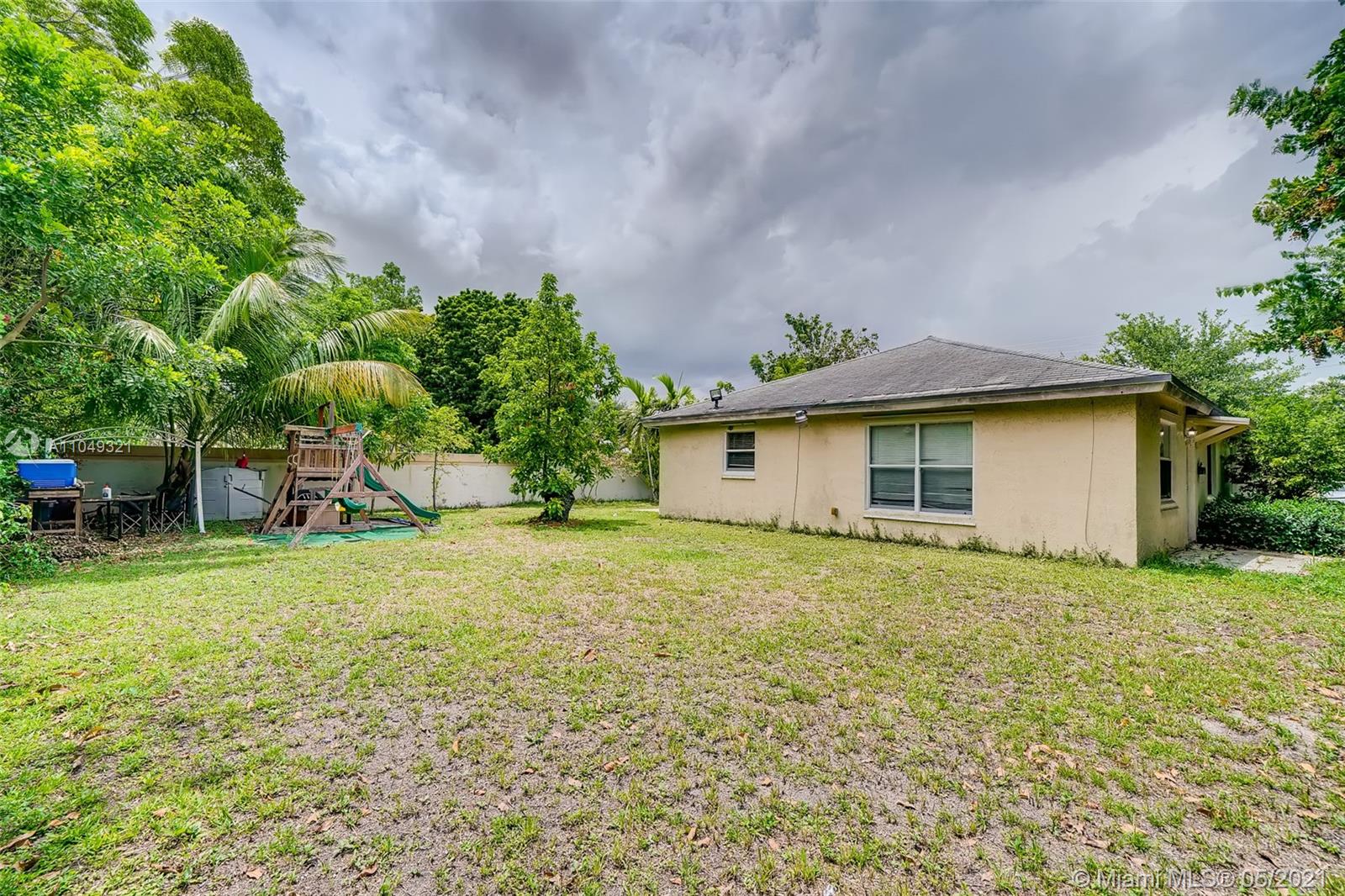 See details / 1920 sq. ft. $ 2021-05-28 0 Photo