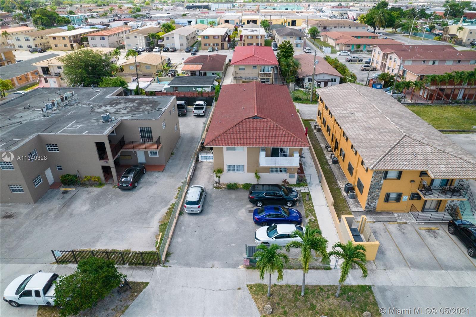 See details / 3531 sq. ft. $ 2021-05-28 0 Photo