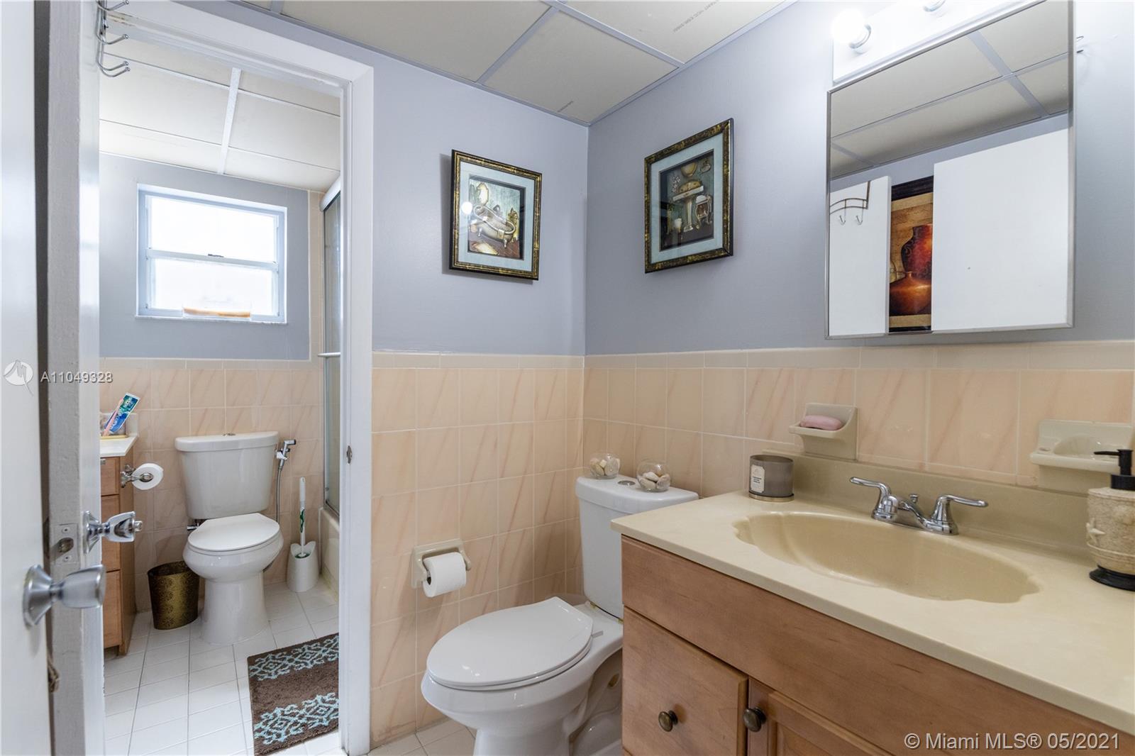See details / 3531 sq. ft. $ 2021-05-28 0 Photo