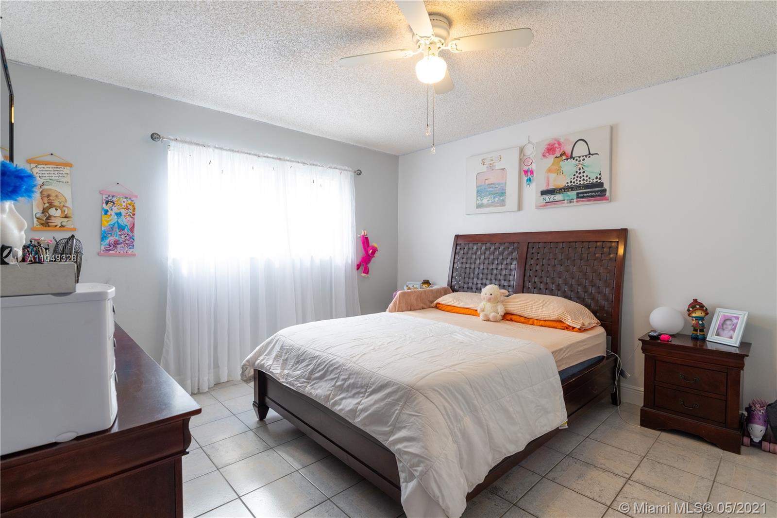 See details / 3531 sq. ft. $ 2021-05-28 0 Photo