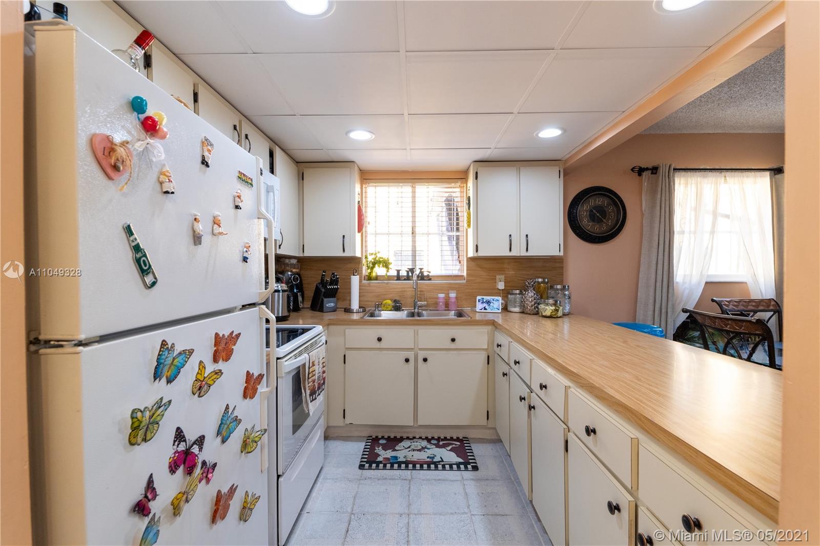 See details / 3531 sq. ft. $ 2021-05-28 0 Photo