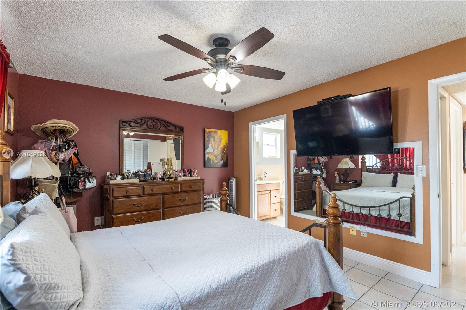 See details / 3531 sq. ft. $ 2021-05-28 0 Photo