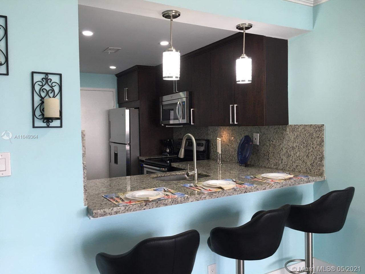 Photo of 3725 Ocean Dr #325, Hollywood, Florida, 33019 -