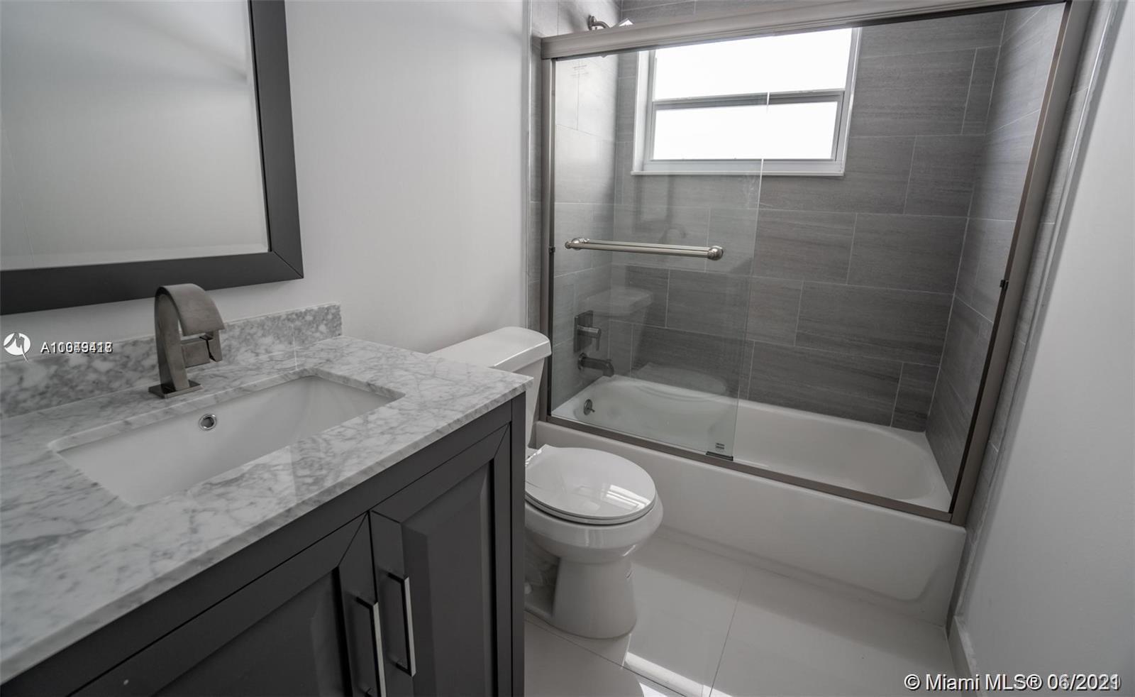 See details / 1965 sq. ft. $ 2021-05-28 0 Photo