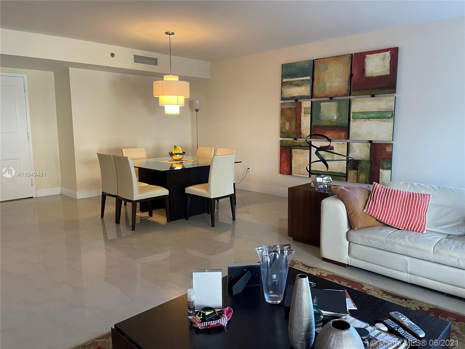Ver detalles 705 2 / 2 1782 sq. ft. $ 2021-05-29 0 foto