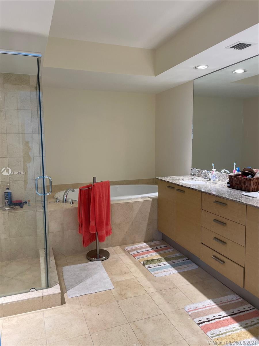 Ver detalles 705 2 / 2 1782 sq. ft. $ 2021-05-29 0 foto