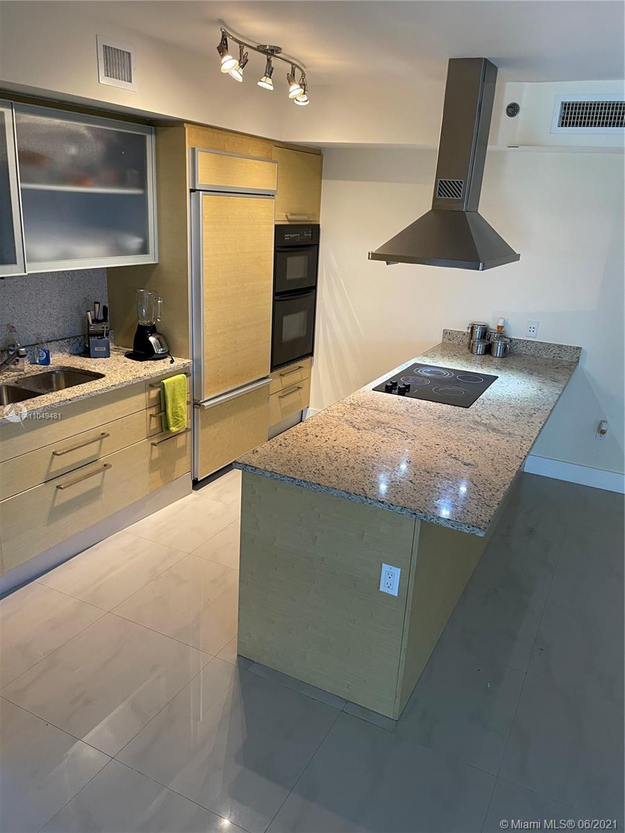 Ver detalles 705 2 / 2 1782 sq. ft. $ 2021-05-29 0 foto