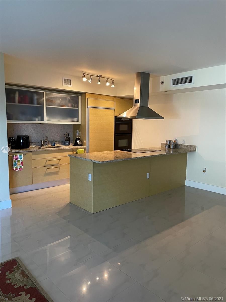 Ver detalles 705 2 / 2 1782 sq. ft. $ 2021-05-29 0 foto
