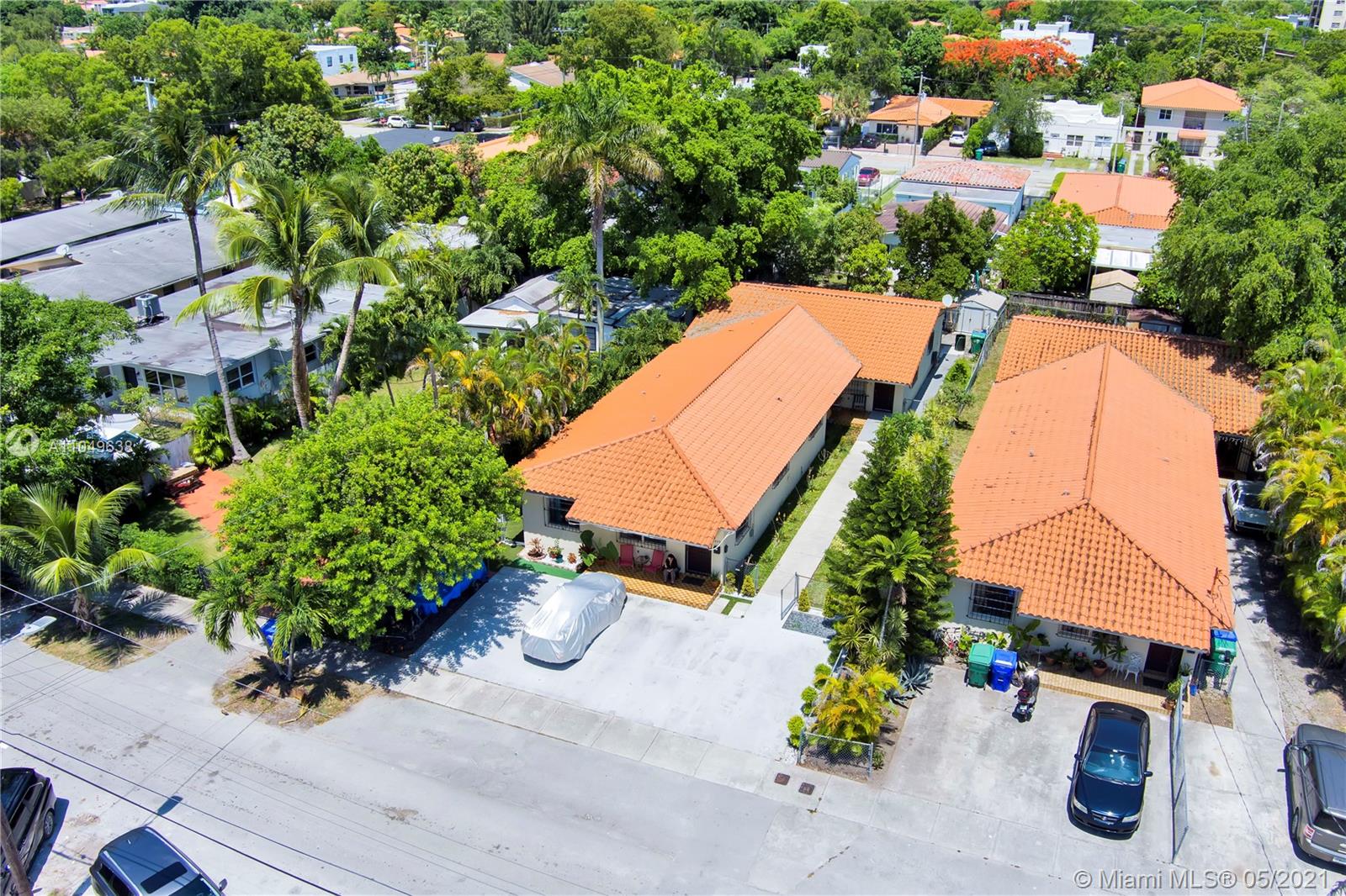 See details / 2717 sq. ft. $ 2021-05-30 0 Photo
