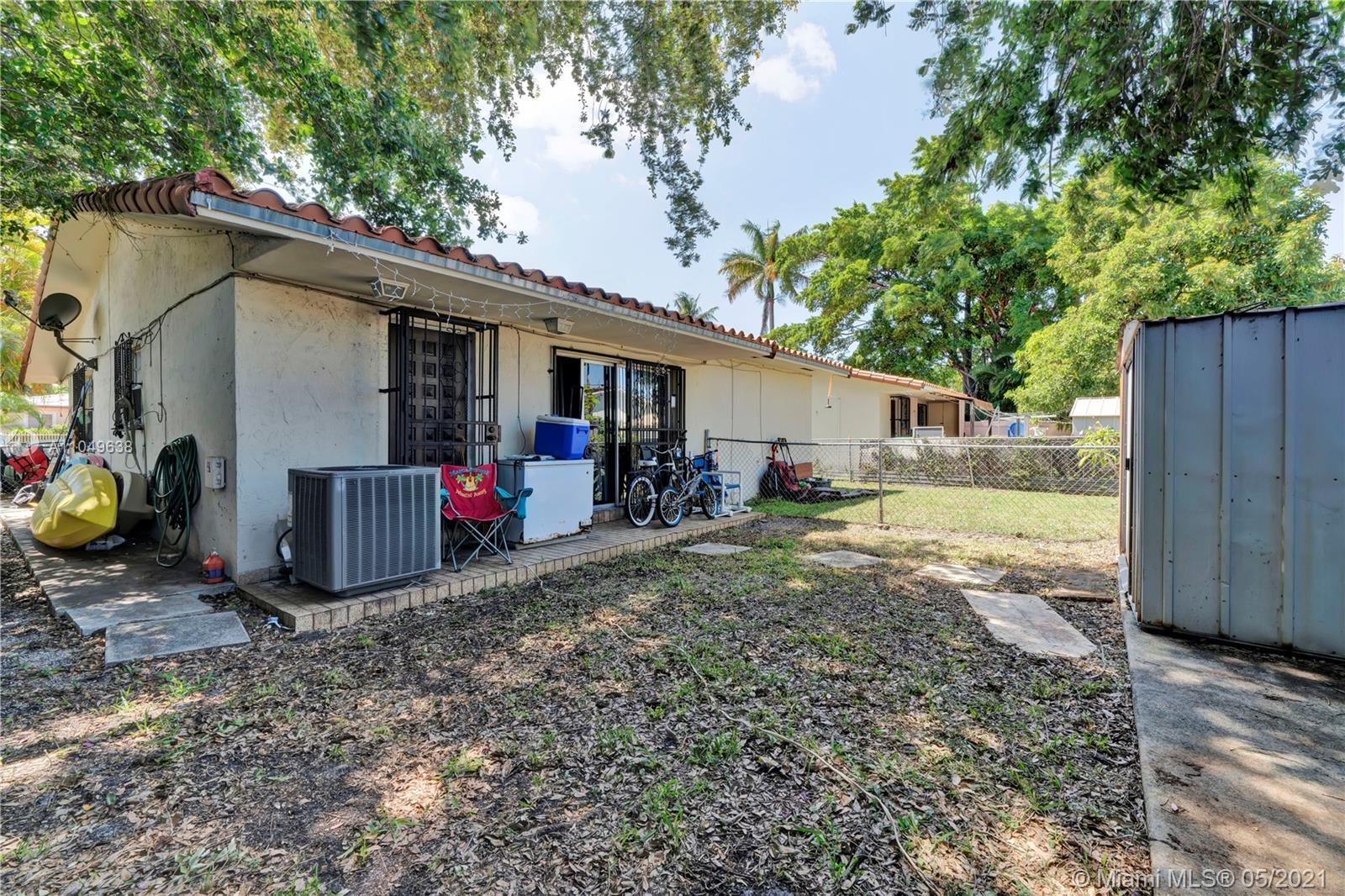 See details / 2717 sq. ft. $ 2021-05-30 0 Photo