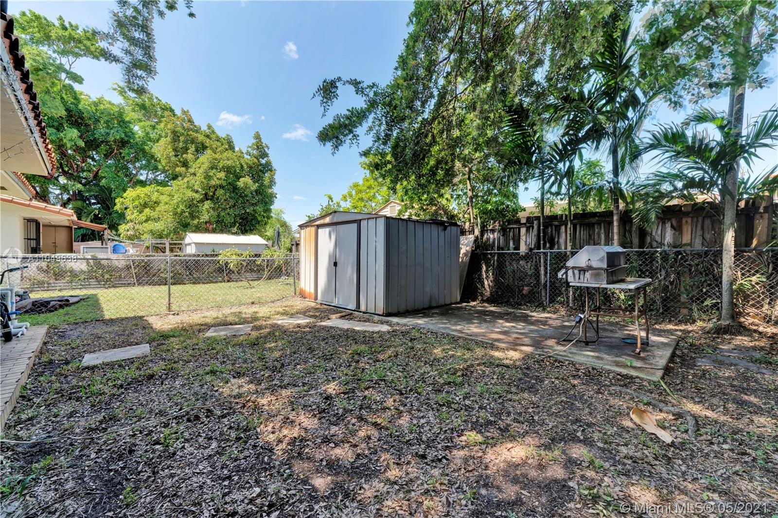 See details / 2717 sq. ft. $ 2021-05-30 0 Photo